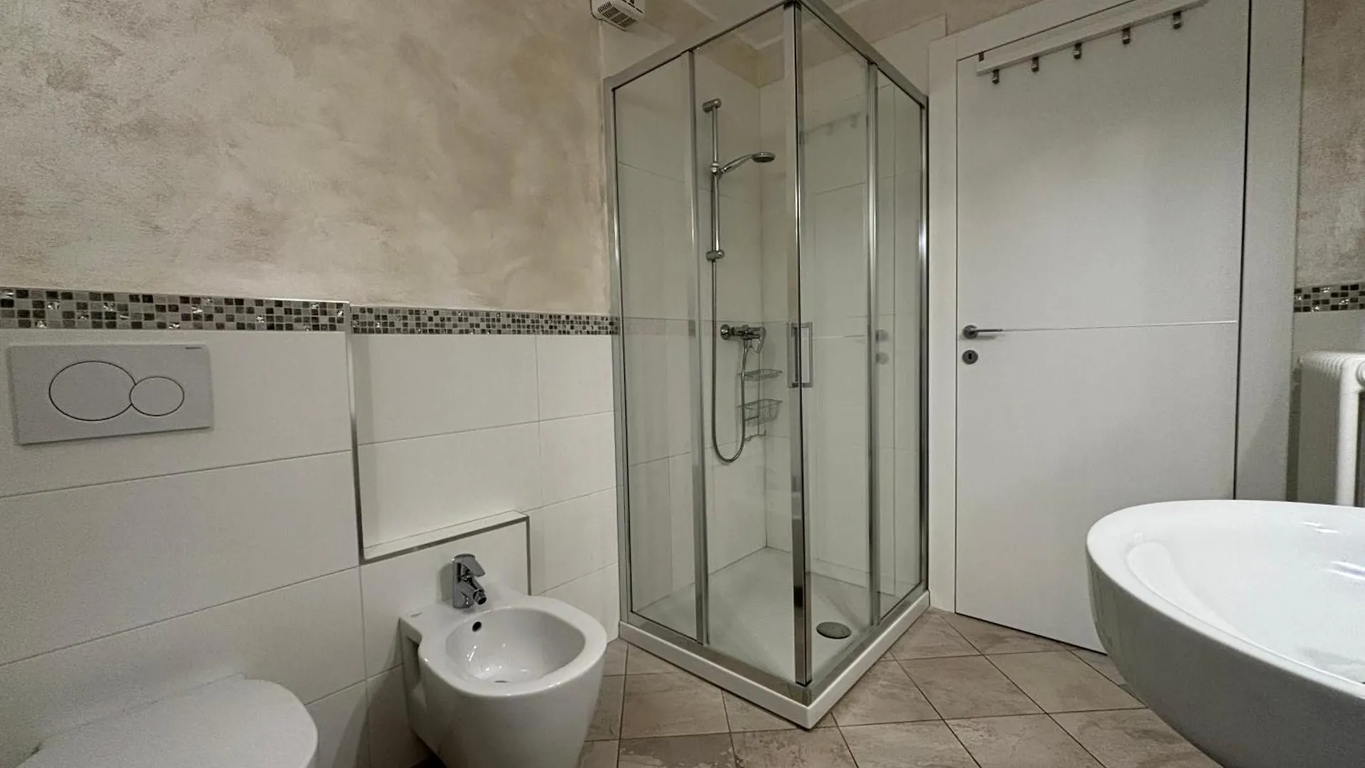 아파트 Casa Karine Swimming Pool And Lake View - Larihome A43 산 시로