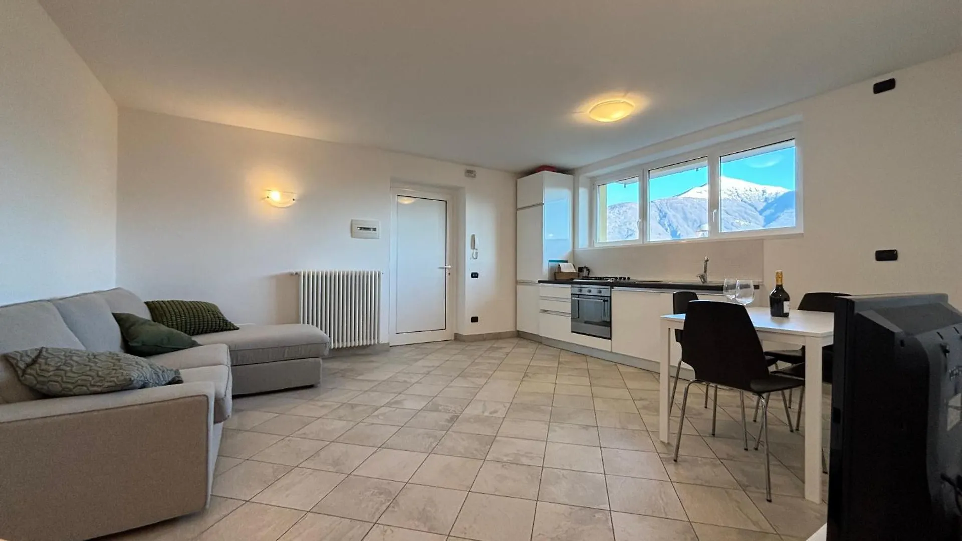 Casa Karine Swimming Pool And Lake View - Larihome A43 산 시로 0*,